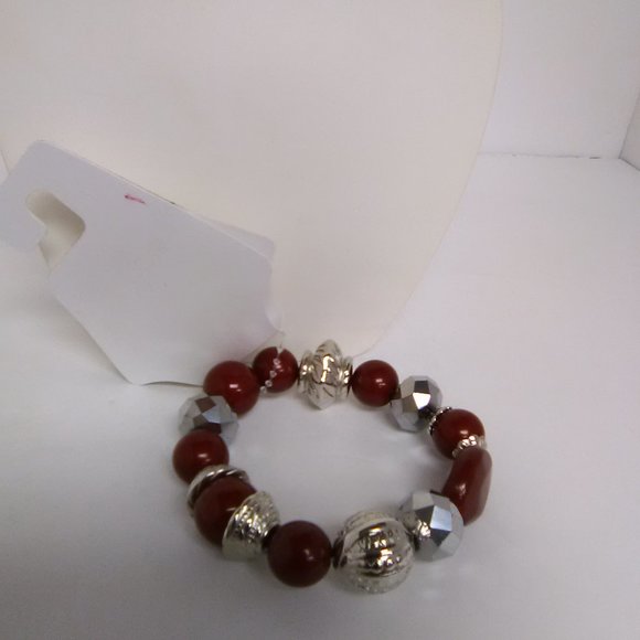 3 Piece Red & Silver  Necklace, Earring, Bracelet Set NWT - Picture 6 of 8